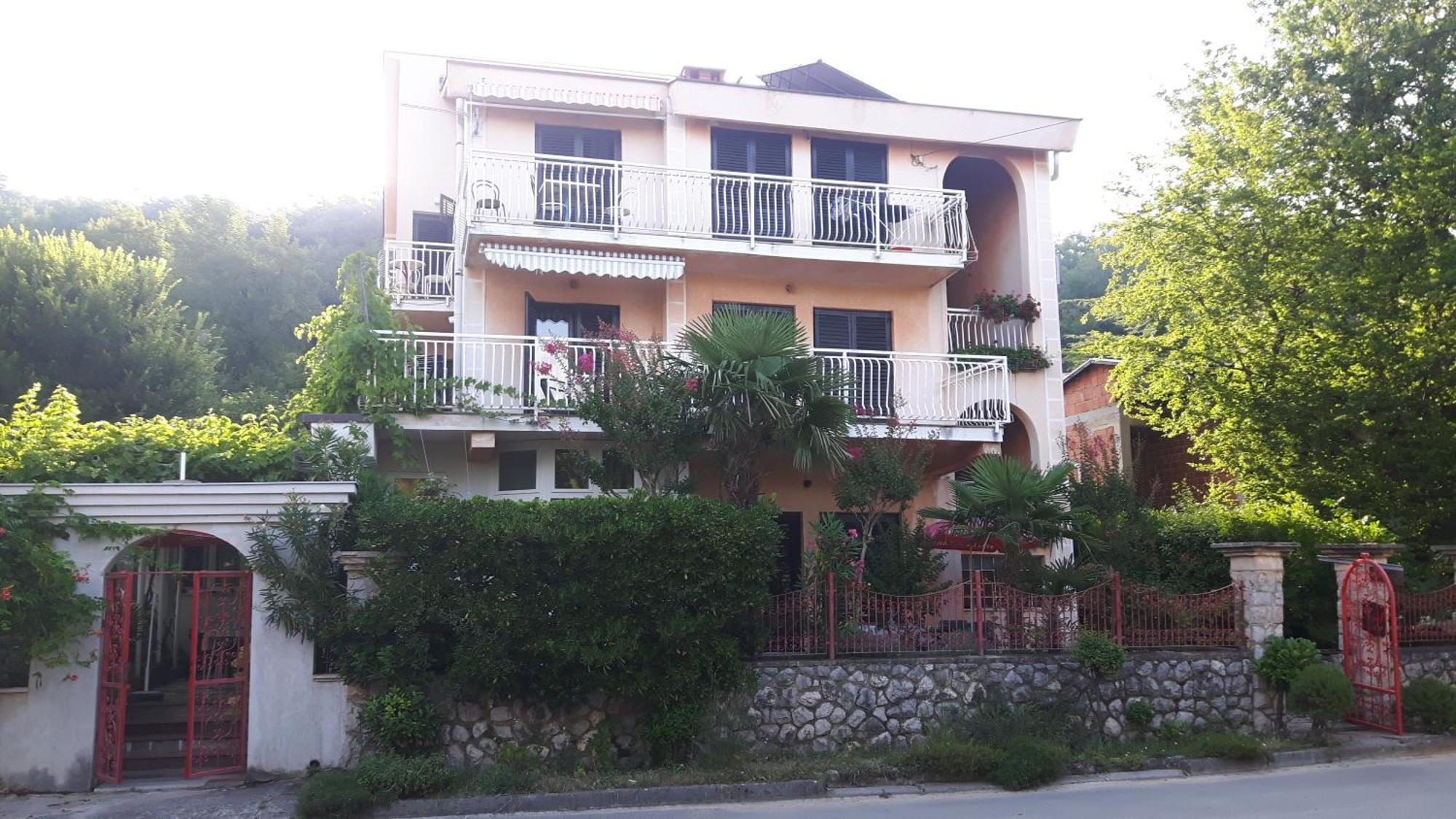 Villa Maja Omisalj Luaran gambar